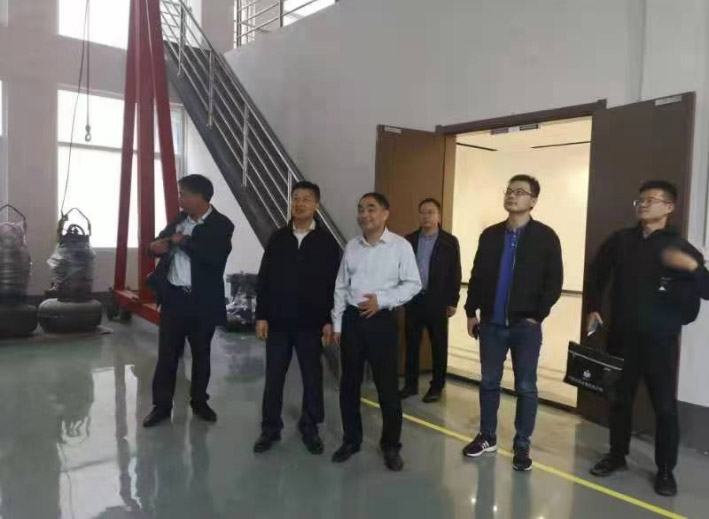 1635473664483750.jpg 1635473053193582.jpg